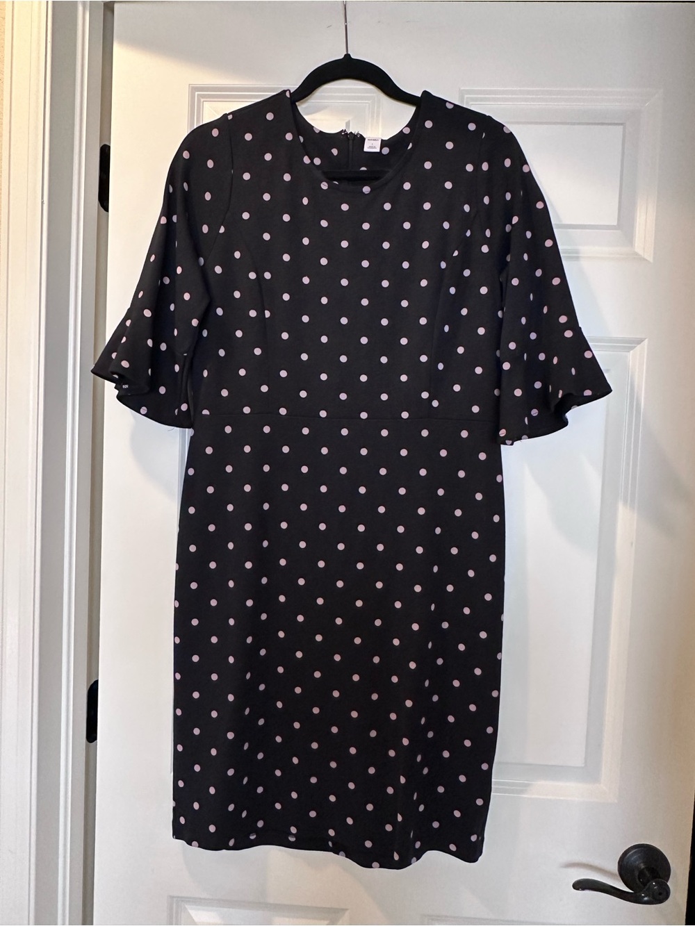 Old Navy Black Dress with Pink Polka Dots and Flutter Sleeves Sz L